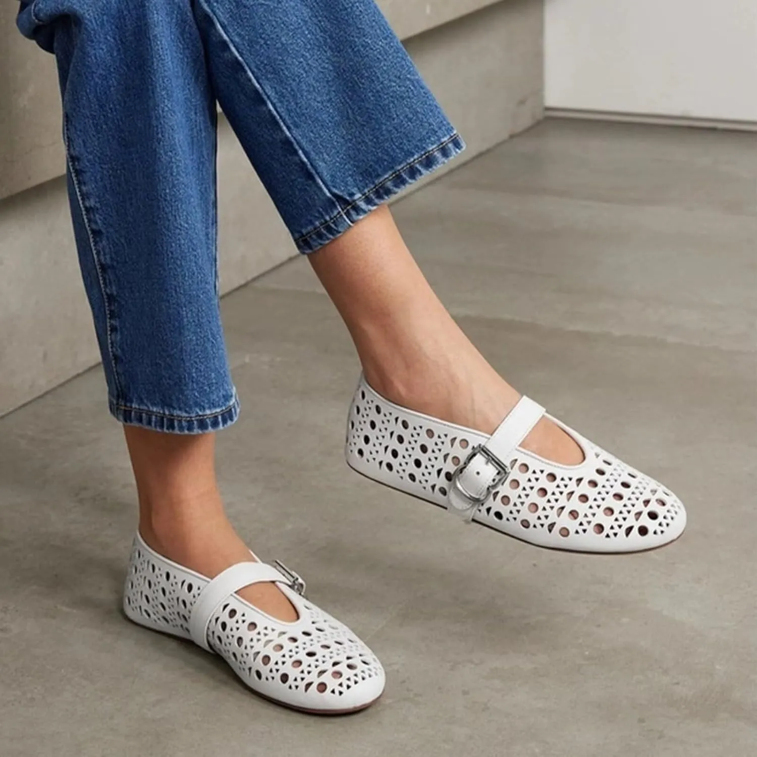 Agodor Ballerina Flats for Women,Hollow Out Round Toe Mary Jane Flats Buckle Strap Low Heel Ballet Flats Shoes for Women,Casual Comfy Daily Dress Shoes