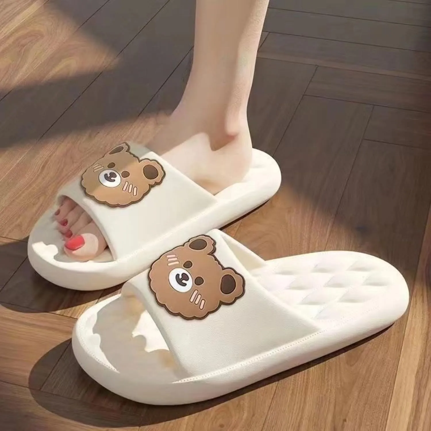 Bear Slippers for Women Men Indoor Slides Sandals Cute Cartoon Animal House Slippers Couple Thickened Sole Home Slippers Comfy House Shoes Outdoor Shoes