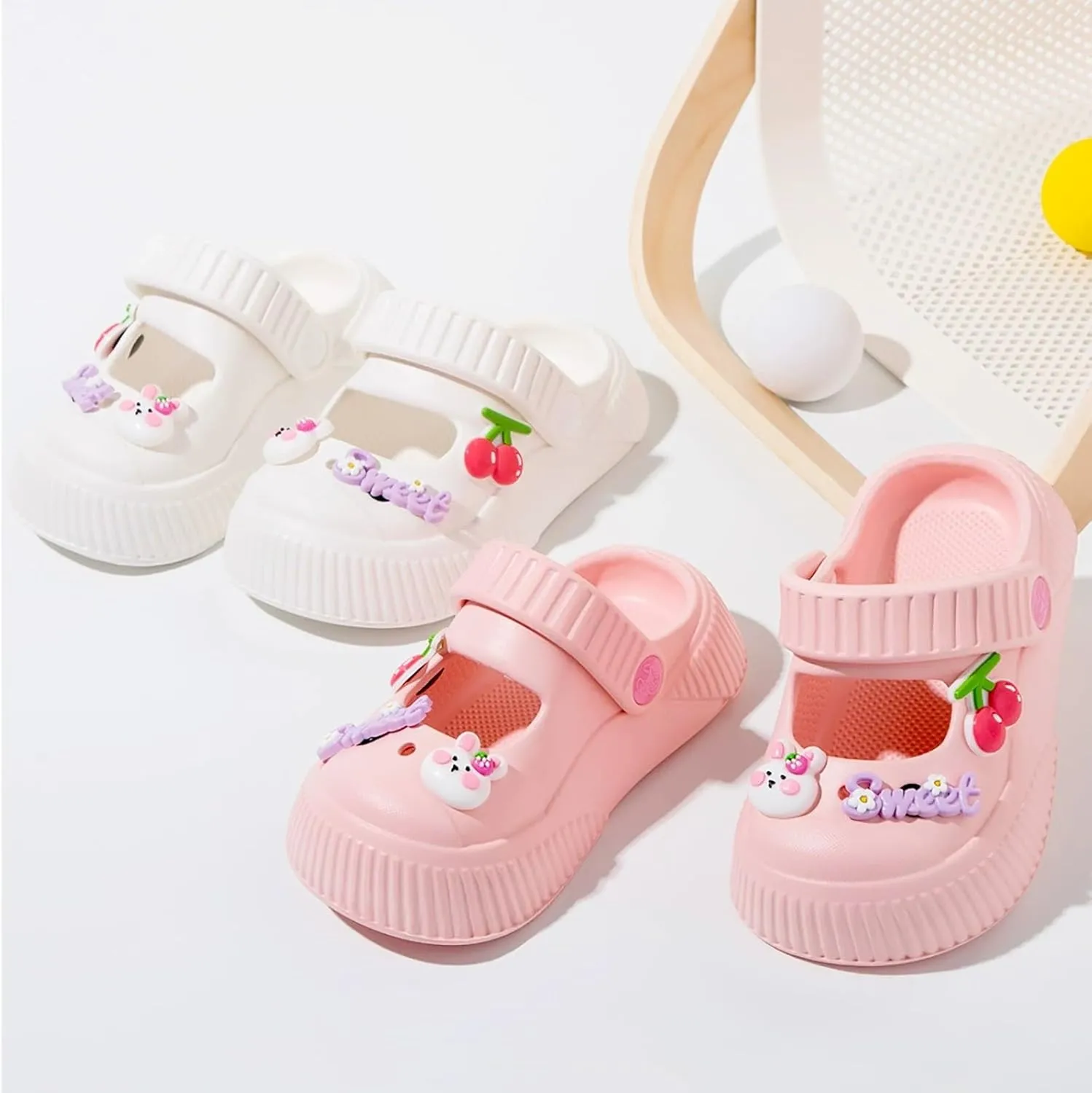 Cute Cushioned Slides for Kids Cartoon Slippers Soft Lightweight Cloud Sandals for Indoor Outdoor Beach Shoes