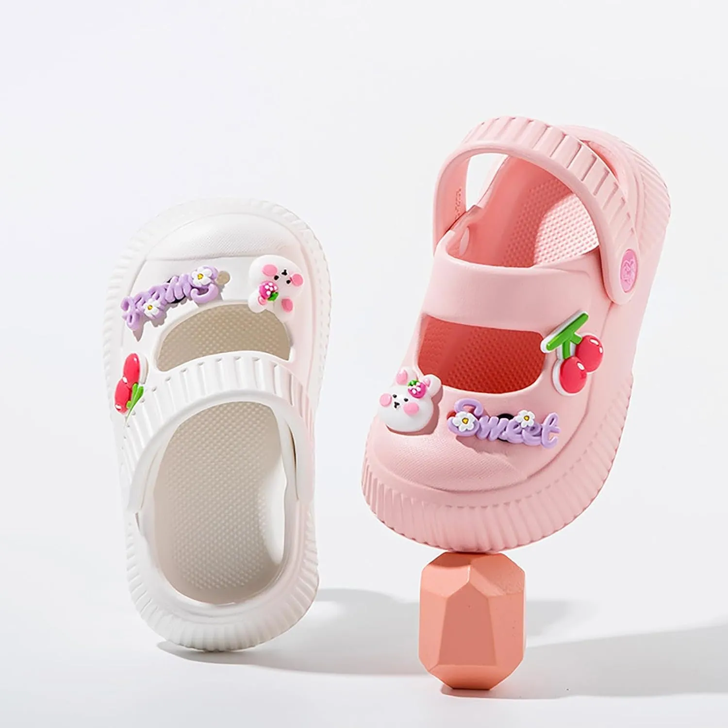 Cute Cushioned Slides for Kids Cartoon Slippers Soft Lightweight Cloud Sandals for Indoor Outdoor Beach Shoes