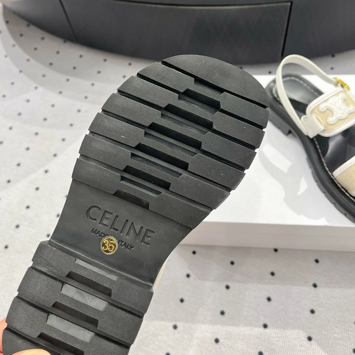 FLAT WHITE CREAM Celine SHOES Price-match guarantee Trustworthy SANDALS