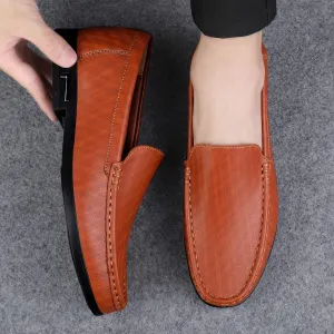 Men's Loafers Slip-On Shoes with Non-Slip Sole Breathable Comfortable Casual Moccasin for Walking Comfort Flat Boat Shoes