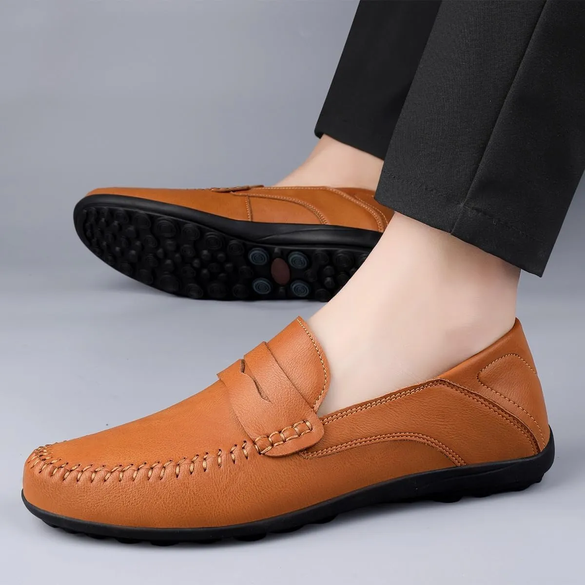 Men's Loafers Slip-On Shoes with Non-Slip Sole Breathable Comfortable Casual Moccasin