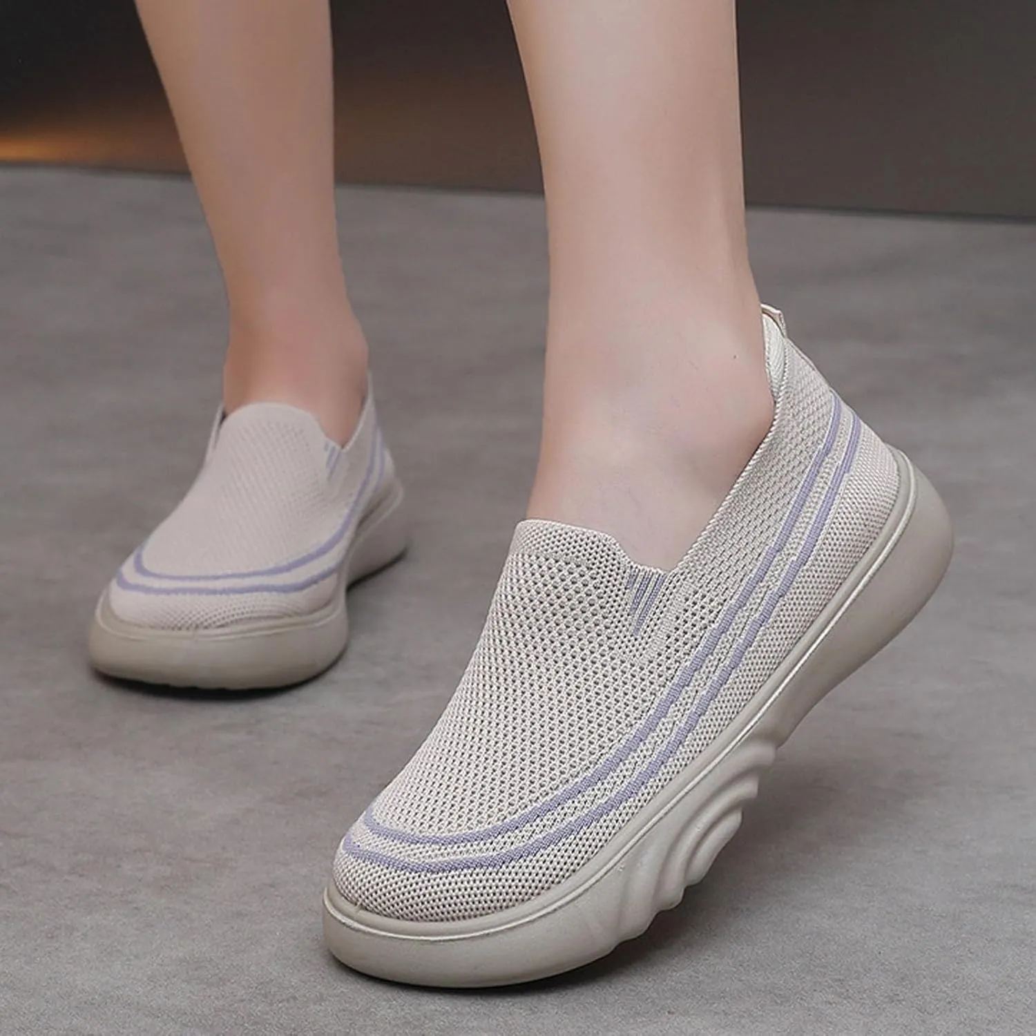 Women's Loose Loafers mesh Breathable Slip-on Sneakers Lightweight Non-Slip Shoes Thick-Soled Flat Shoes Plantar Fasciitis Casual Shoes Wide feet Shoes Fat feet Shoes