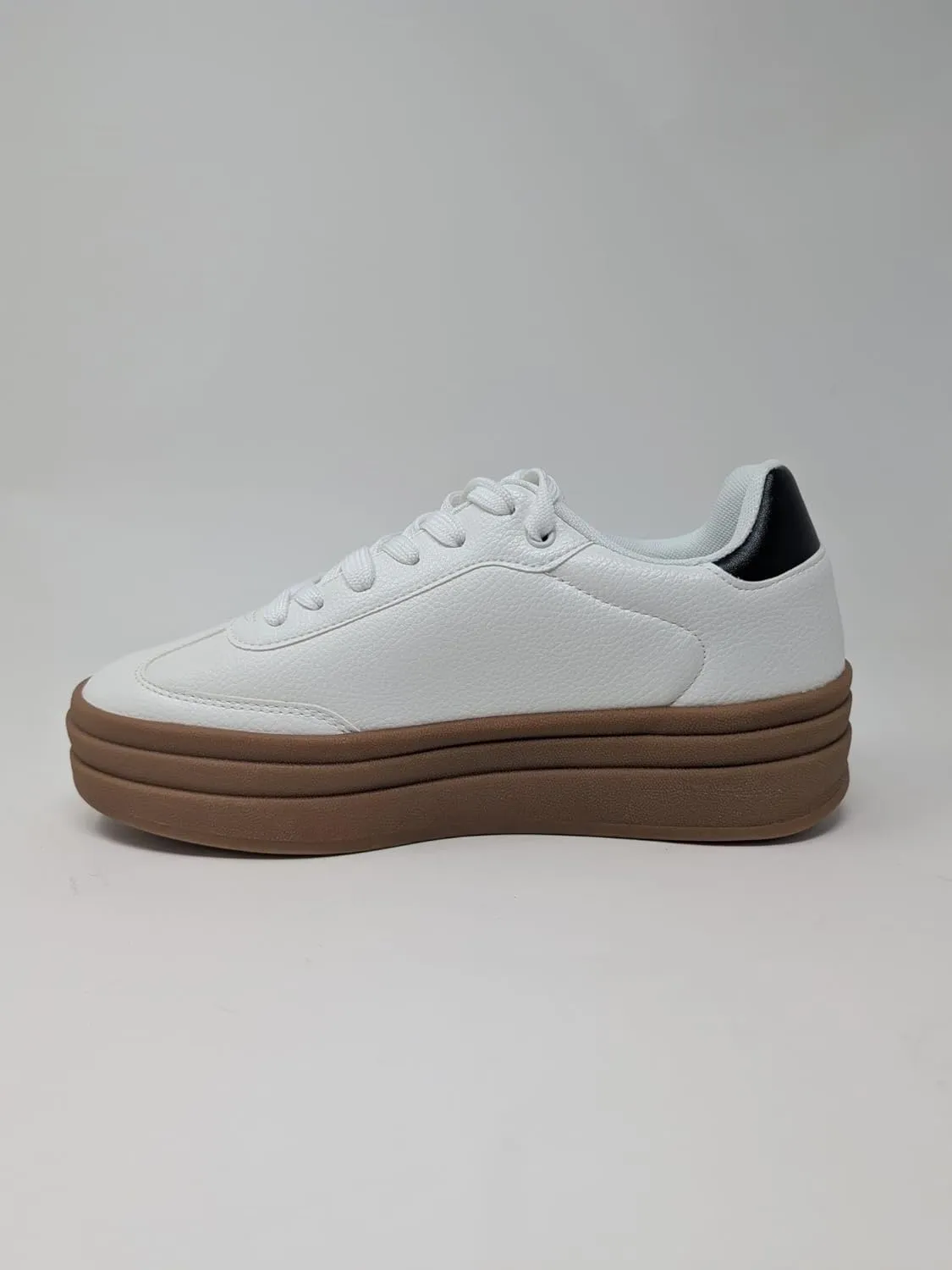 Women's Low Top Chunky Platform Sole Lace Up Sneakers