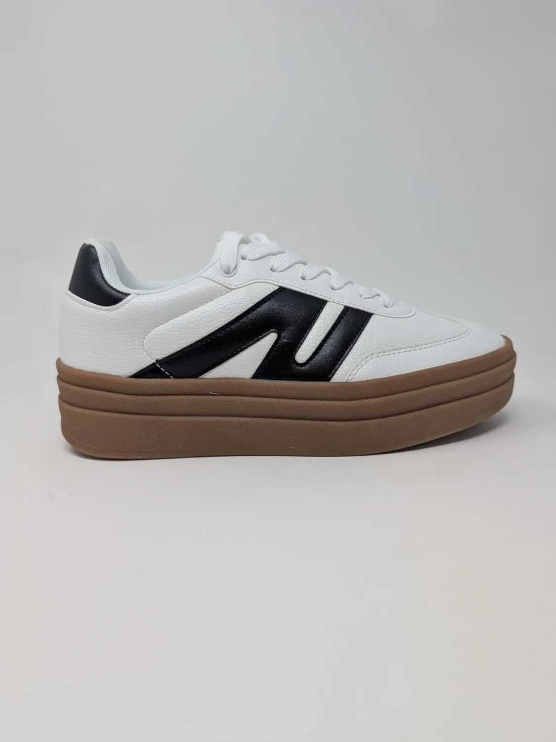 Women's Low Top Chunky Platform Sole Lace Up Sneakers