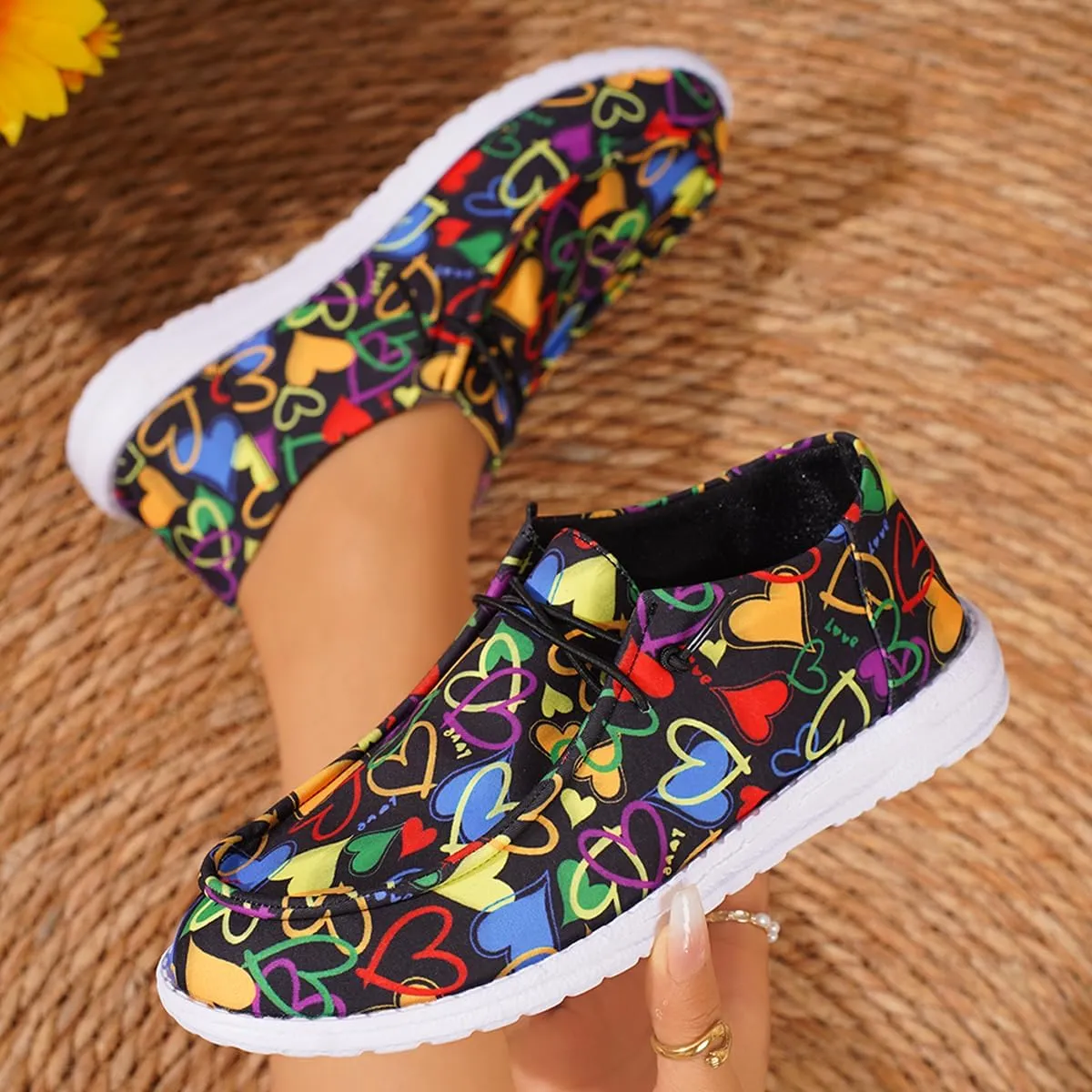 Women's Low Top Outdoor Walking Loafers Printing Slip On Breathable Canvas Loafers Round Toe Boat Shoes Casual Comfortable Lightweight Lace Up Shoes