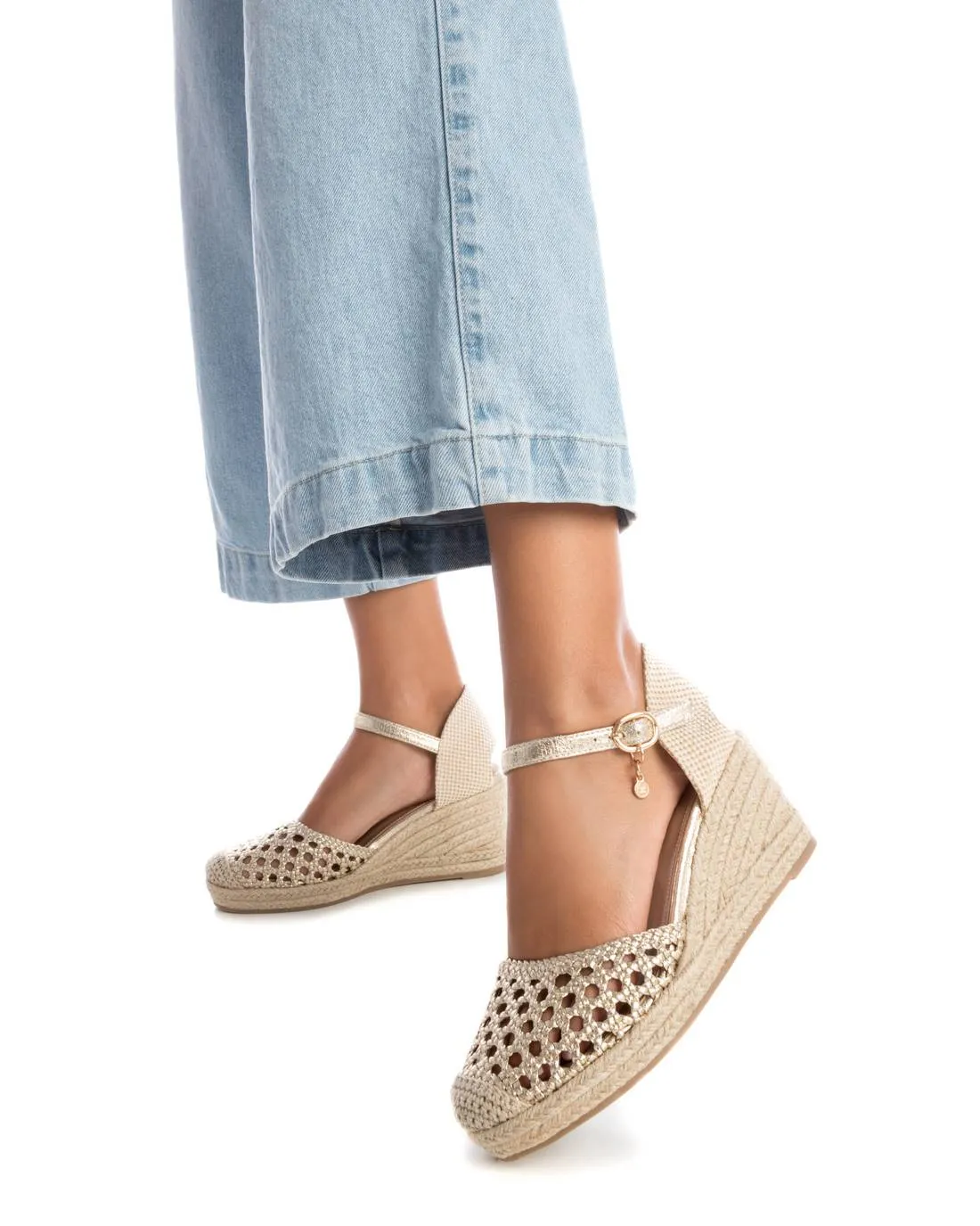 Women's sandals 142893 GOLD