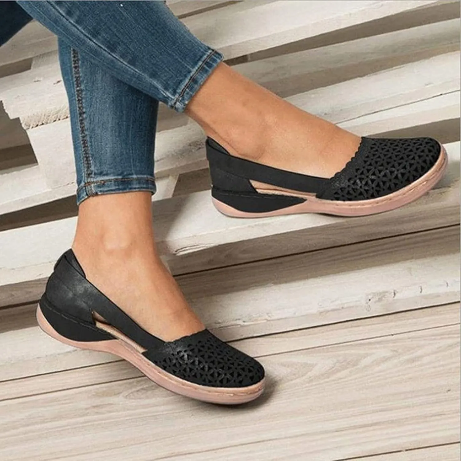 Womens Soft Leather Sandals Comfortable Flat Shoes Non-Slip Hollow Closed Toe Summer Sandals Ladies Slip on Moccasins Loafers Beach Shoes,Brown,US9/EU40