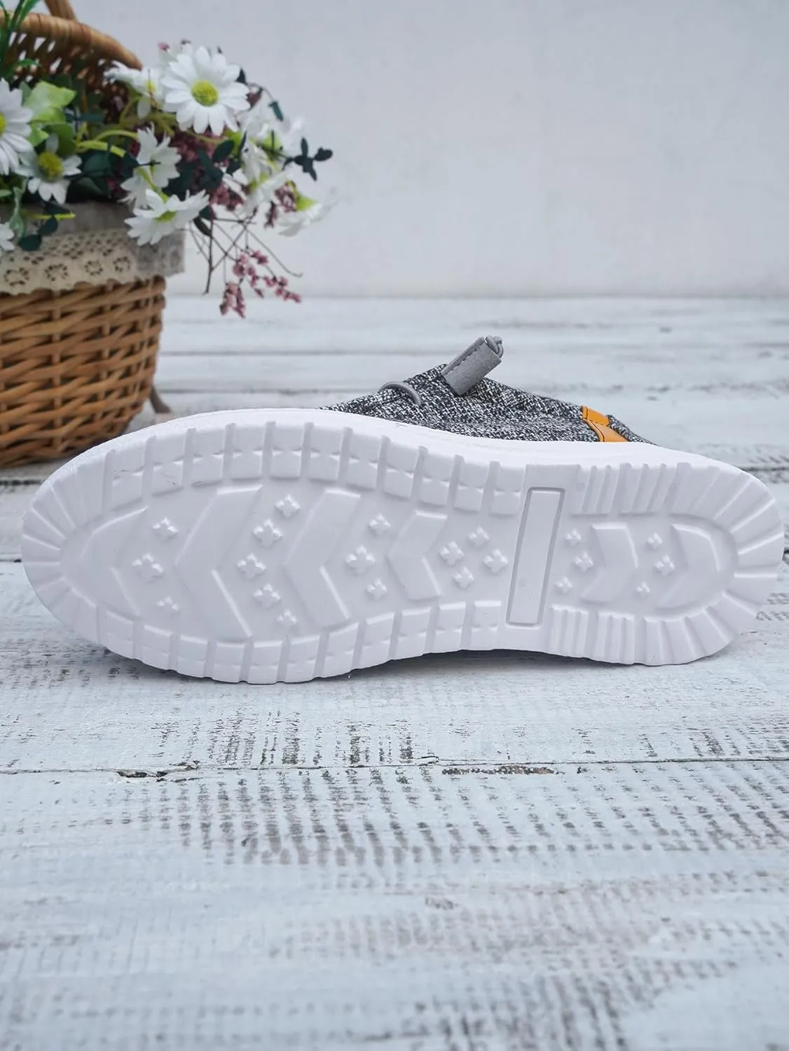 Women's Sunflower Slip-on Gray Canvas Loafers Lace-up Checkered Pattern Floral Pattern Design Sneakers Arch Support Cushion Sole Casual Trendy Comfortable Walking Driving Boat Shoes